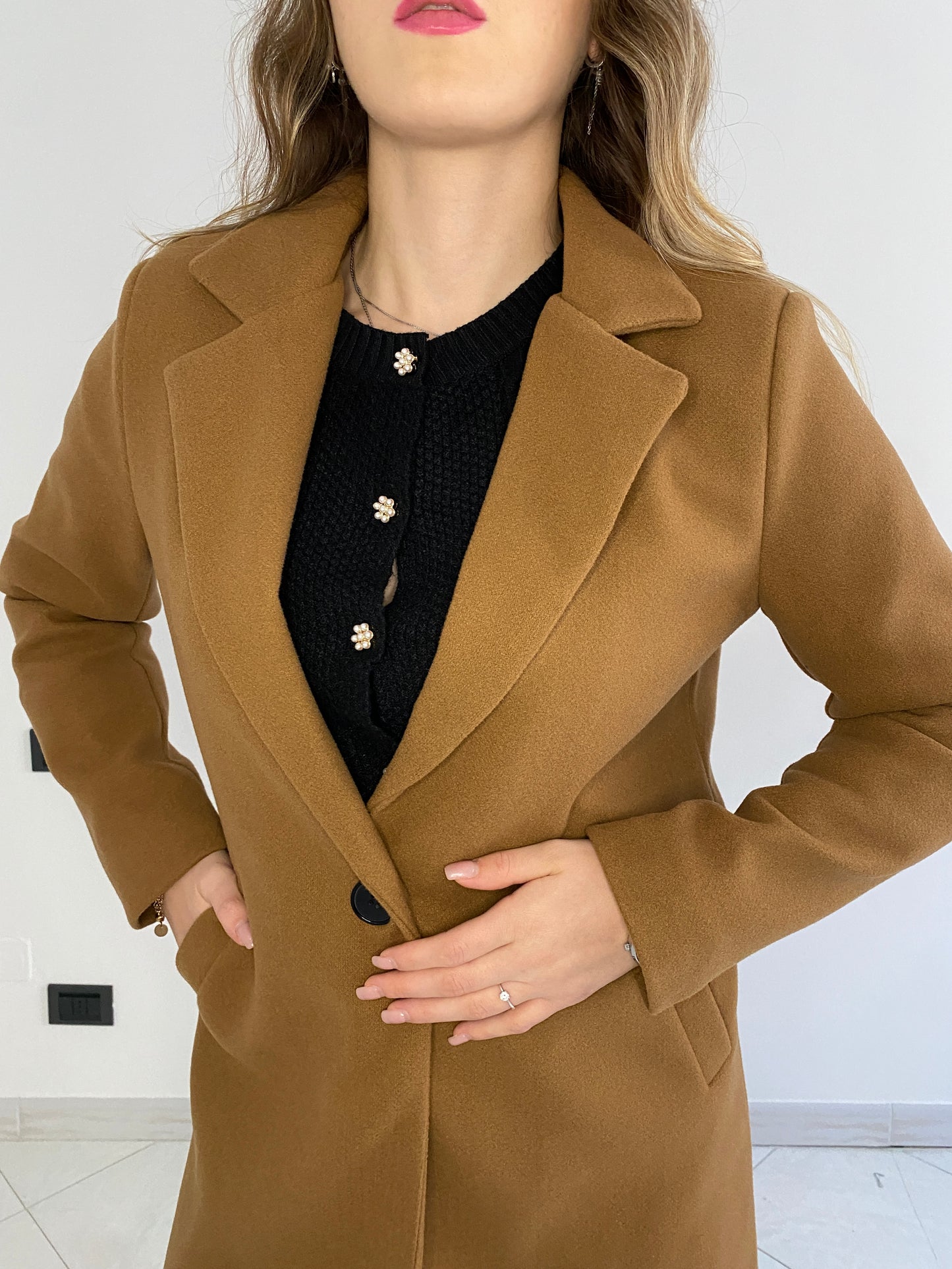 cappotto corto cammello
