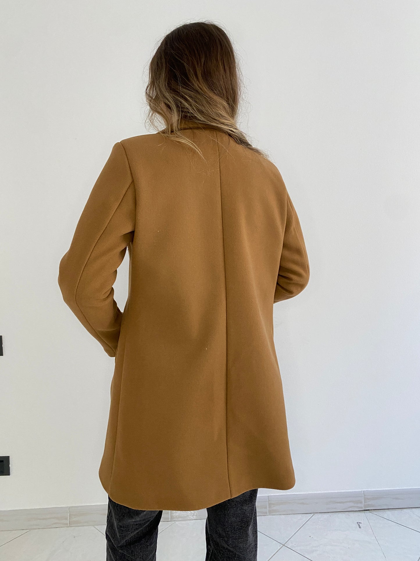 cappotto corto cammello
