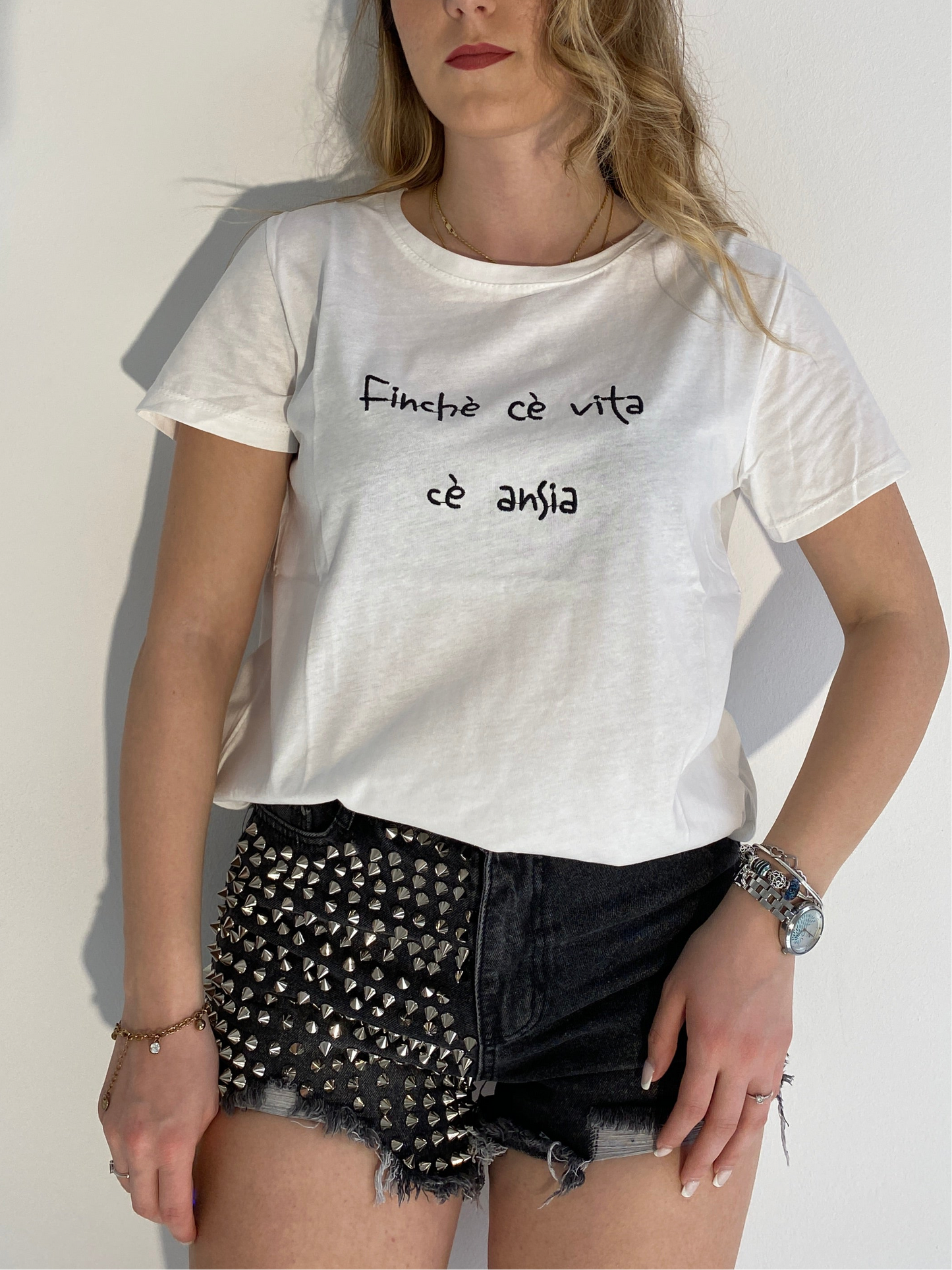 T-shirt "Finchè cè vita cè ansia"
